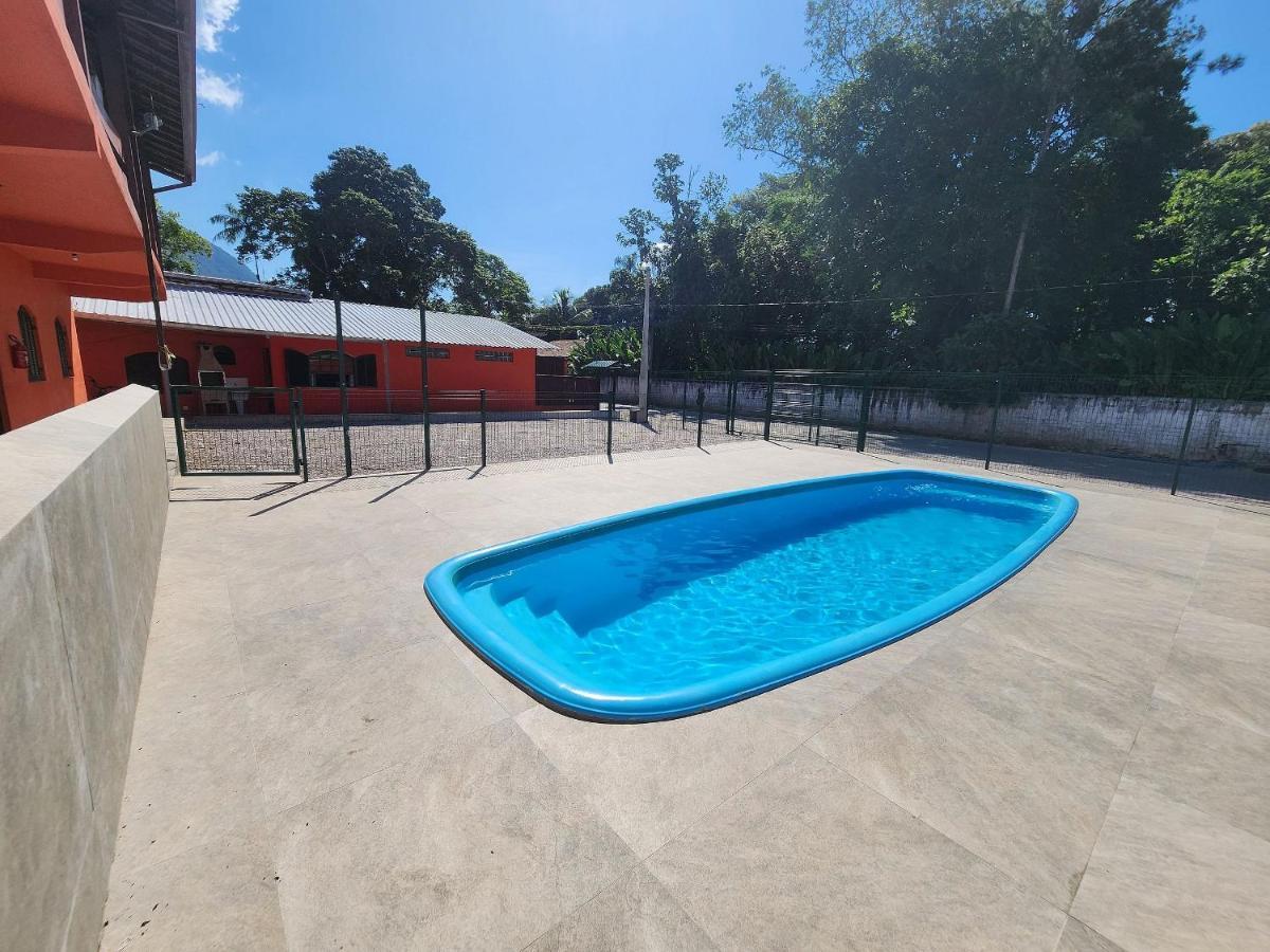 0001.10 - Maranduba - Kitnet Terreo - 4 Pessoas - 2 Quadras Do Mar - Piscina - Wi-Fi -Ar Condicionado Daire Ubatuba Dış mekan fotoğraf